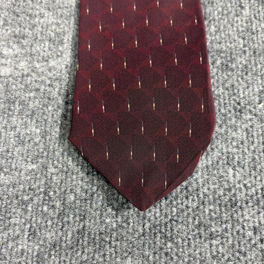 Bill Blass Tie Mens One Size Red Silk Geometric Necktie Made In Mexico Dress